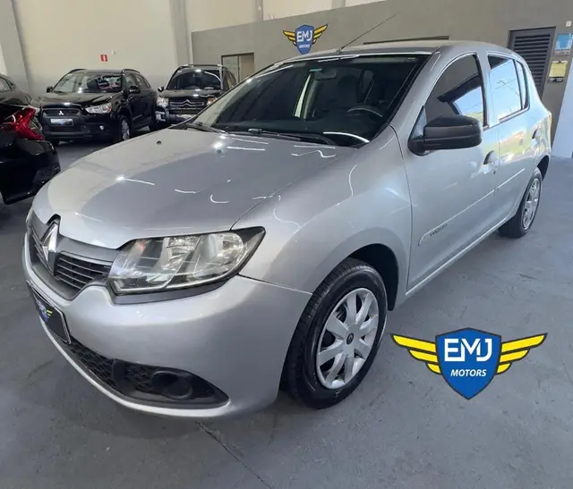 Carro Renault Sandero 2015 Authentique HIi-Power 1.0 16V (Flex)