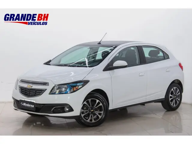 Carro Chevrolet Onix 2016 1.4 LTZ SPE/4 (Aut)