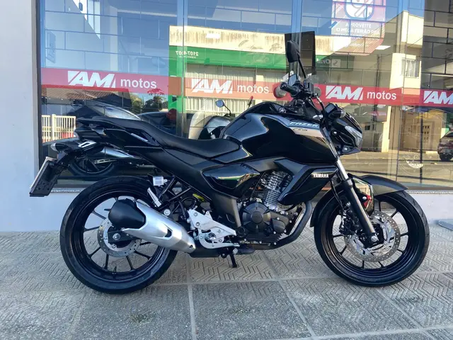 Moto Yamaha Fazer FZ15 2024 ABS