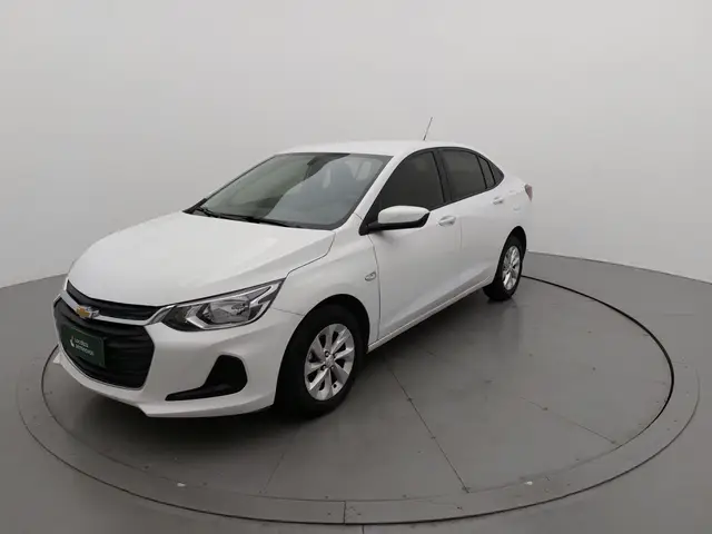 Carro Chevrolet Onix Plus 2023 LT 1.0