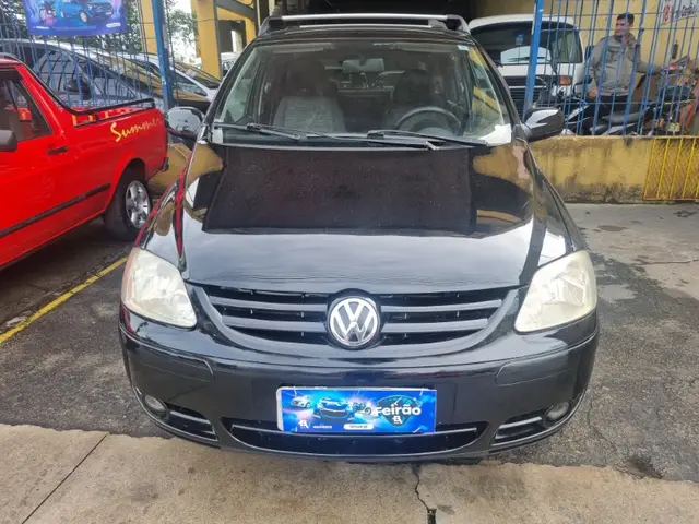 Carro Volkswagen Fox 2005 Plus 1.6 8V (Flex)