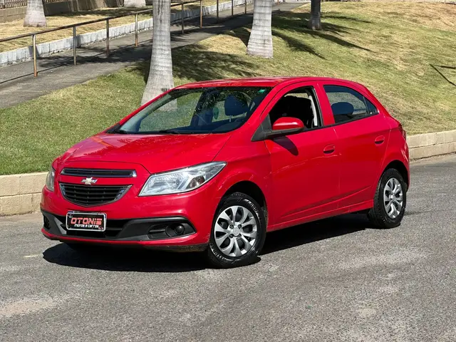 Carro Chevrolet Onix 2014 1.0 LT SPE/4