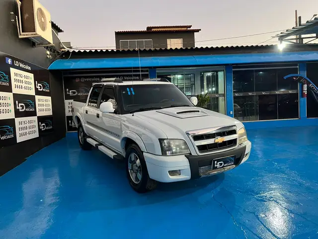 Carro Chevrolet S10 Cabine Dupla 2011 S10 Executive 4x2 2.4 (Flex) (Cab Dupla)
