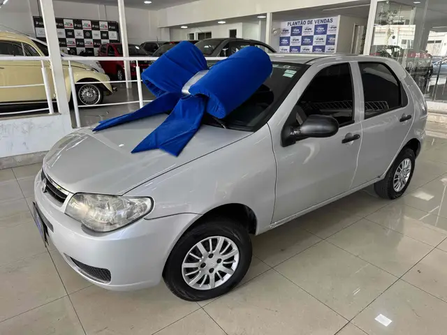 Carro Fiat Palio 2015 Celebration 1.0