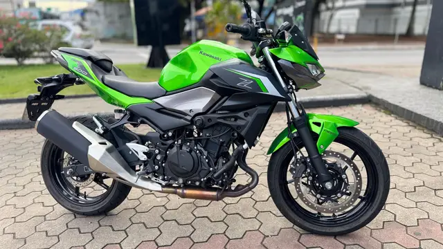Moto Kawasaki Z 2025 500