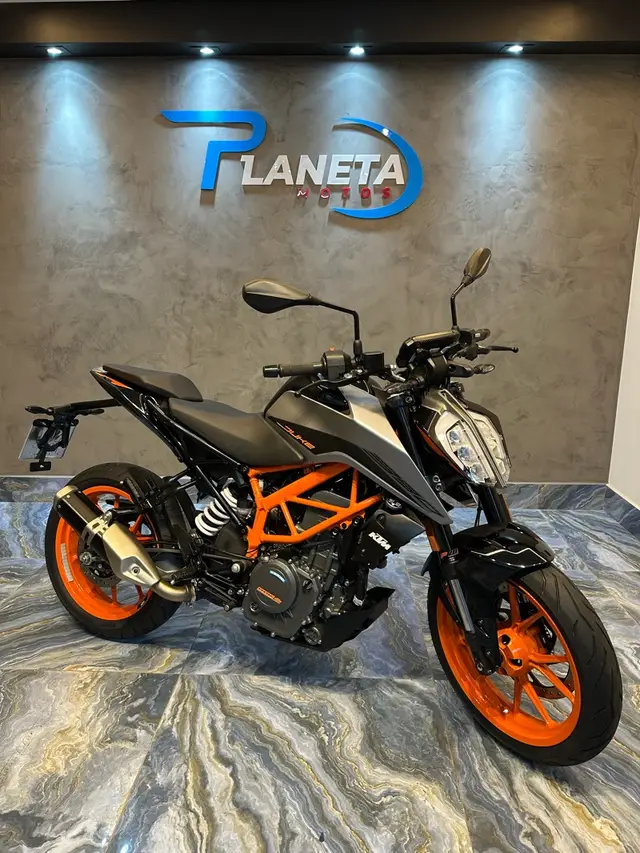 Carro KTM Duke 390 2023 390