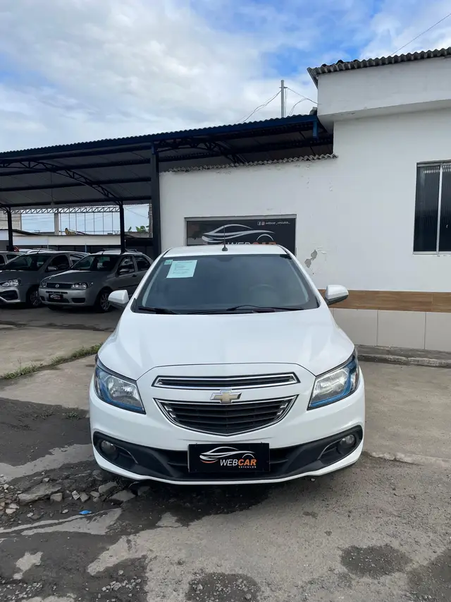 Carro Chevrolet Onix 2016 1.4 LTZ SPE/4