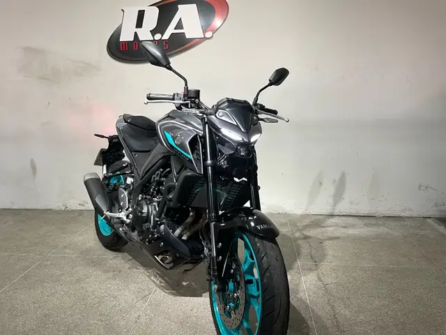 Moto Yamaha MT-03 2025 ABS