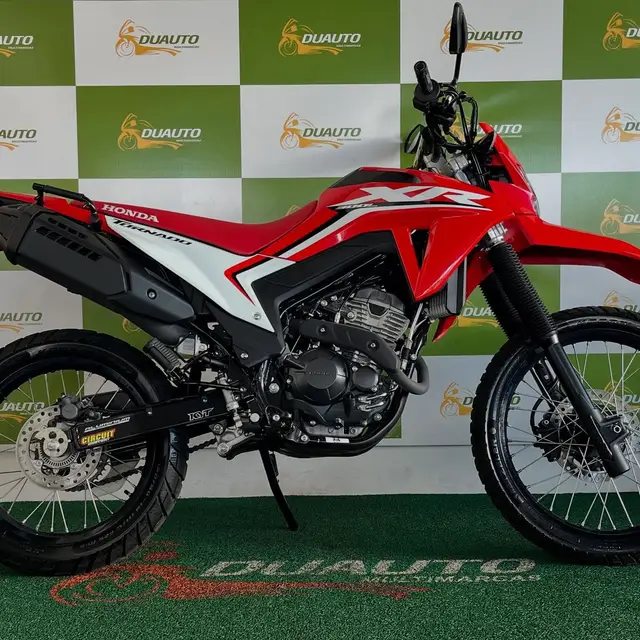 Moto Honda XR 300L 2025 Tornado
