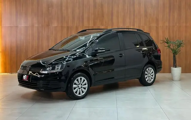 Carro Volkswagen SpaceFox 2018 1.6 MSI Trendline (Flex)