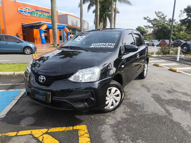 Carro Toyota Etios 2018 X 1.3 (Aut) (Flex)