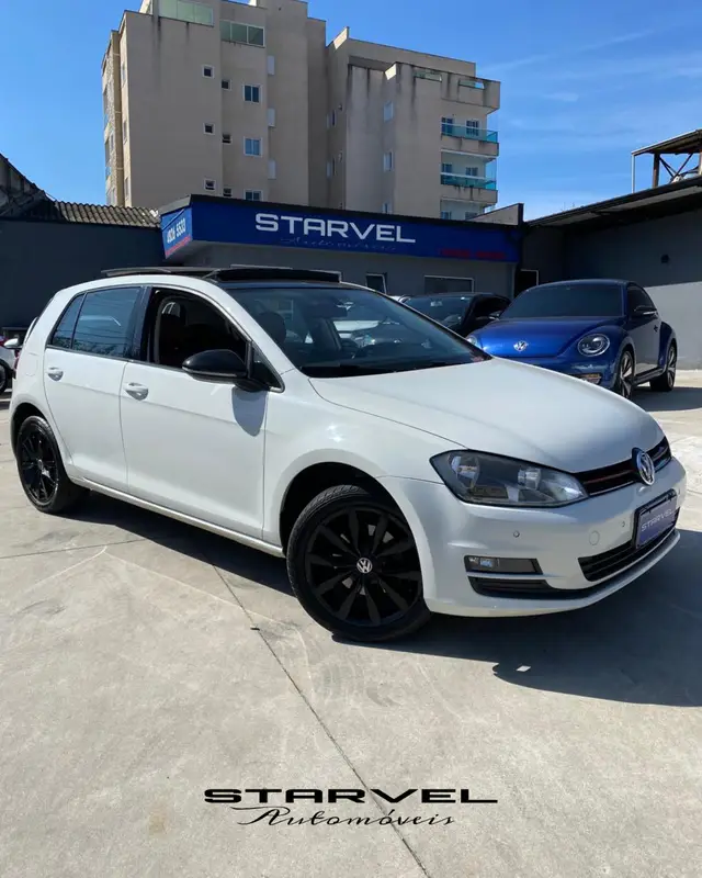 Carro Volkswagen Golf 2014 Comfortline 1.4 TSi