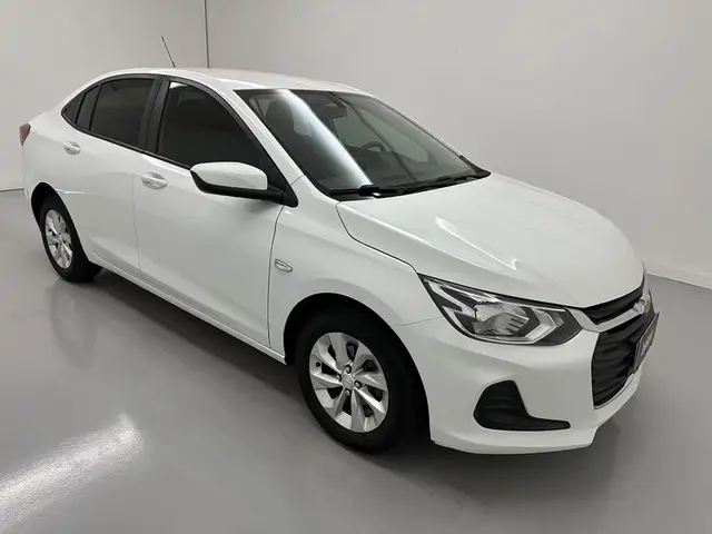 Carro Chevrolet Onix Plus 2023 LT 1.0