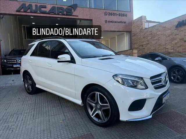 Carro Mercedes-Benz GLE 350d 2016 GLE 350 D Sport 4Matic
