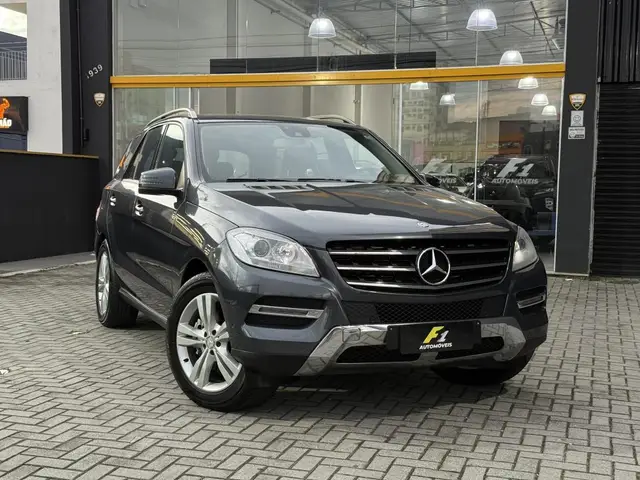 Carro Mercedes-Benz Classe ML 2015 ML 350 4Matic 3.0 bluetec
