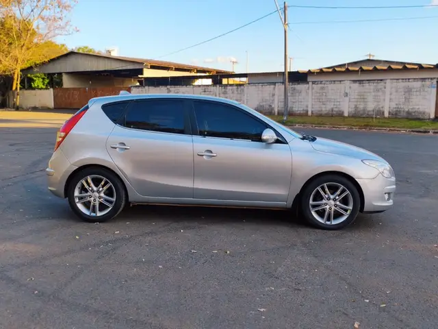 Carro Hyundai i30 2010 GLS 2.0 16V Top (aut.)