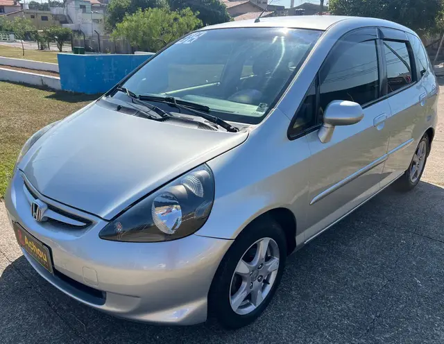 Carro Honda Fit 2008 LX 1.4