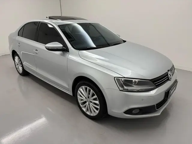 Carro Volkswagen Jetta 2014 2.0 TSI Highline DSG