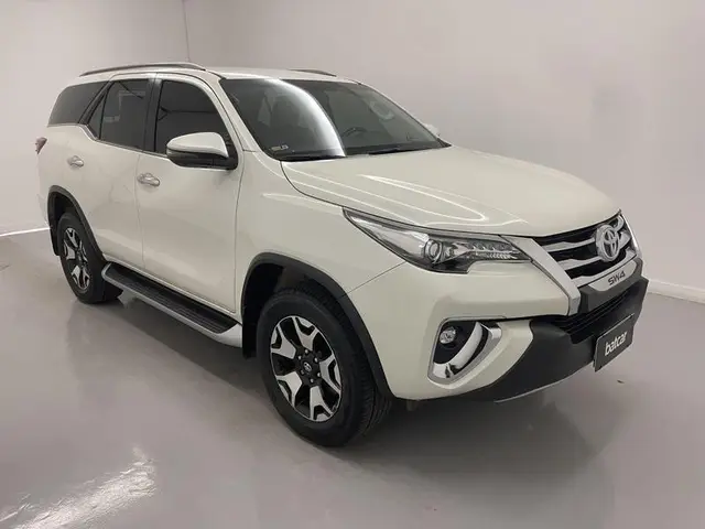Carro Toyota SW4 2020 2.8 TDI SRX Diamond 7L 4x4 (Aut)