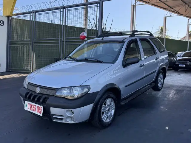 Carro Fiat Palio Weekend 2005 Adventure 1.8 8V (Flex)