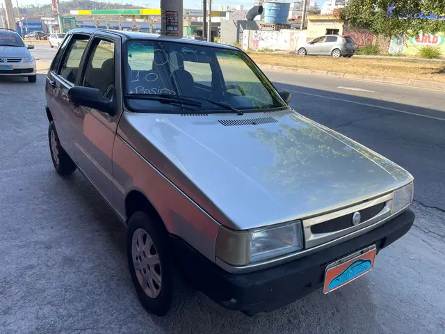 Carro Fiat Uno Mille 2002 Fire 1.0 4p
