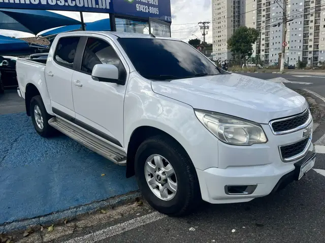 Carro Chevrolet S10 Cabine Dupla 2013 S10 2.8 CTDI LT 4WD (Cabine Dupla)