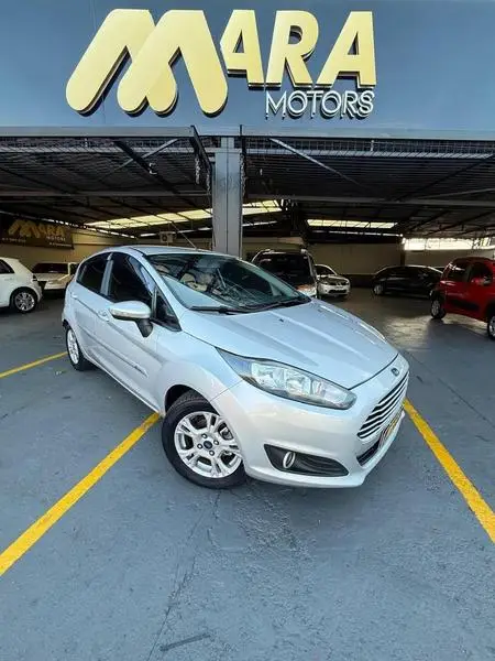Carro Ford Fiesta Hatch 2017 SEL 1.6 16V Flex Aut. 5p - G