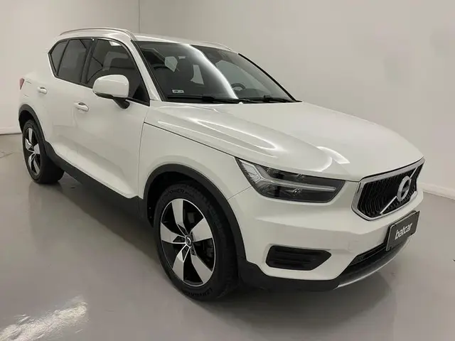 Carro Volvo XC40 2019 2.0 T5 Momentum AWD