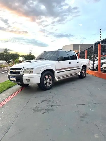 Carro Chevrolet S10 Cabine Dupla 2011 S10 Executive 4x2 2.4 (Flex) (Cab Dupla)