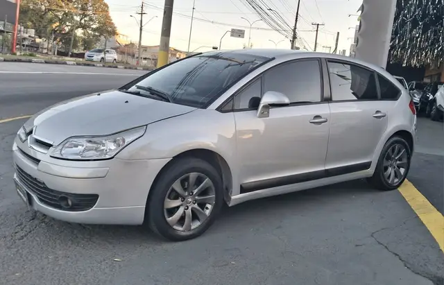Carro Citroën C4 2010 GLX 1.6 (flex)