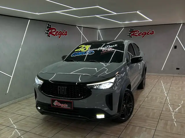 Carro Fiat Fastback 2023 Turbo 270 Limited Edition