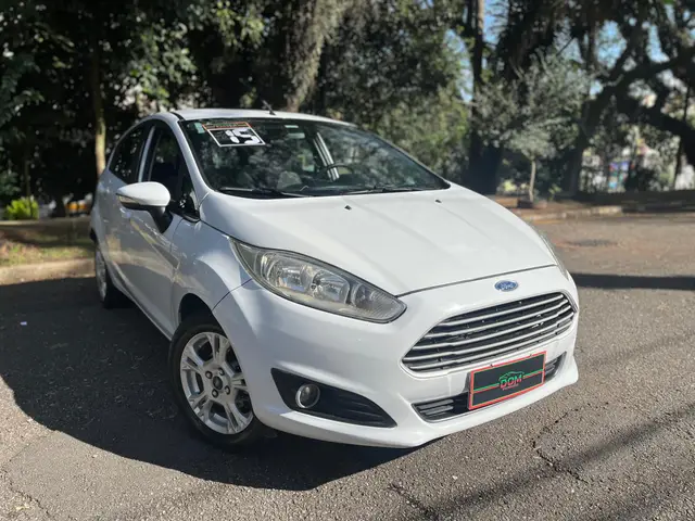 Carro Ford New Fiesta Hatch 2015 New Fiesta SE 1.6 16V PowerShift