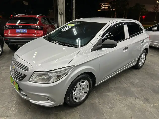 Carro Chevrolet Onix 2018 1.0 Joy SPE/4