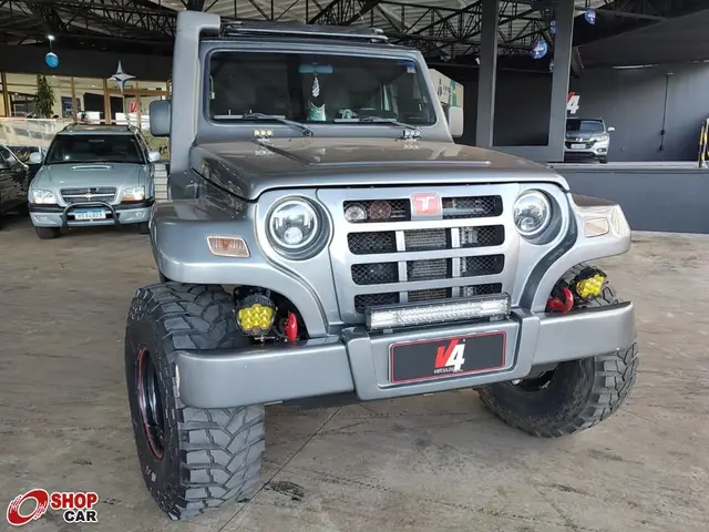 Carro Troller T4 2010 T-4 4x4 3.0 TB Int. Cap. Lona Diesel
