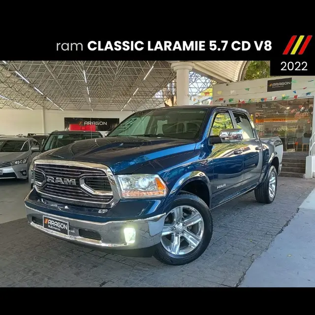 Carro RAM Classic 2022 Laramie 5.7