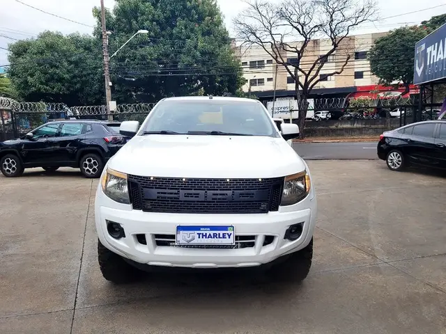 Carro Ford Ranger Cabine Dupla 2013 Ranger 2.5 Flex 4x2 CD XLS