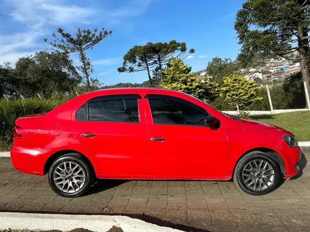 Carro Volkswagen Voyage 2015 1.0 TEC City (Flex)