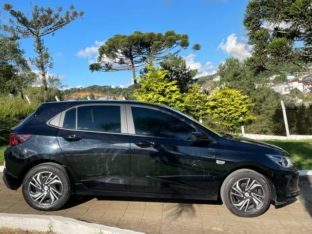 Carro Chevrolet Onix 2024 LT 1.0