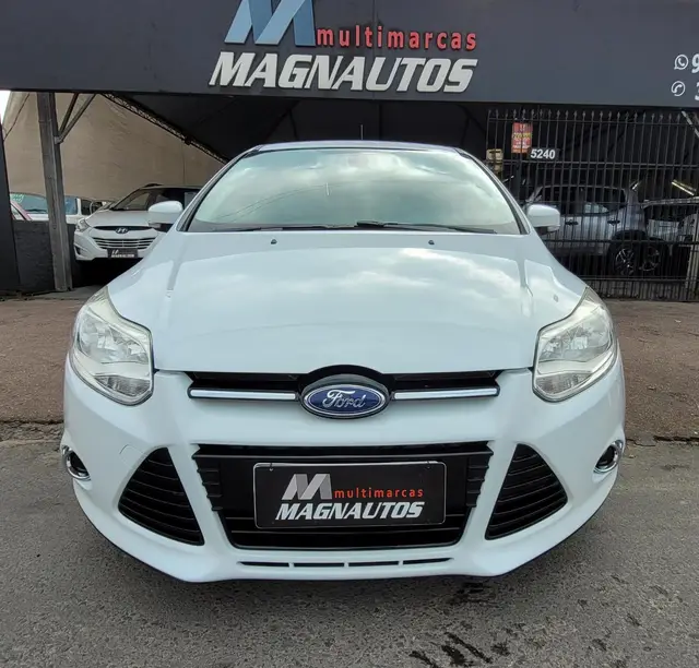 Carro Ford Focus Sedan 2015 Titanium 2.0 16V PowerShift