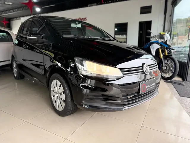 Carro Volkswagen Fox 2015 Trendline 1.6 MSI (Flex)