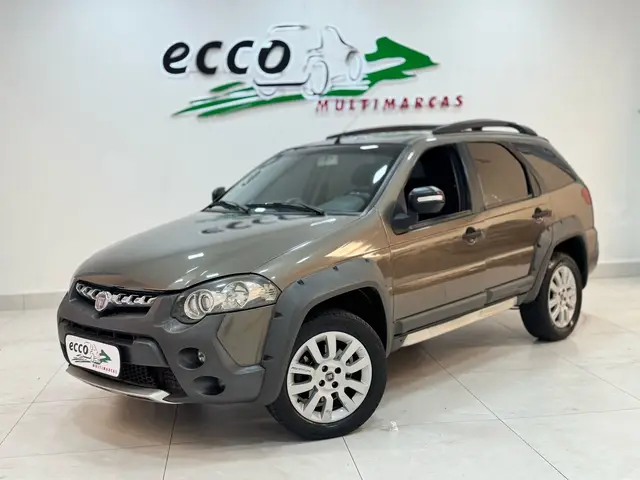 Carro Fiat Palio Weekend 2015 Adventure Locker 1.8 8V (Flex)