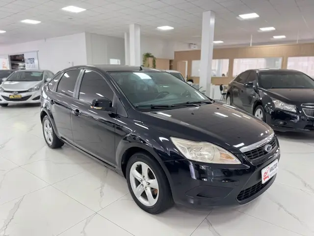 Carro Ford Focus Sedan 2009 Ghia 2.0 16V Duratec