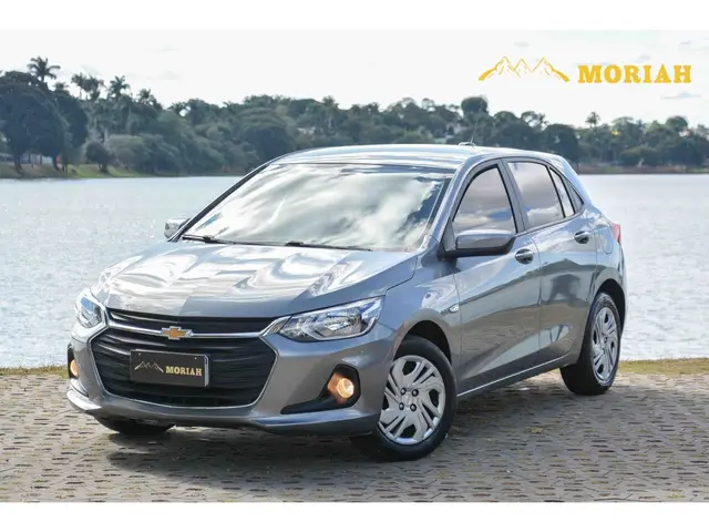 Carro Chevrolet Onix Plus 2024 LT 1.0