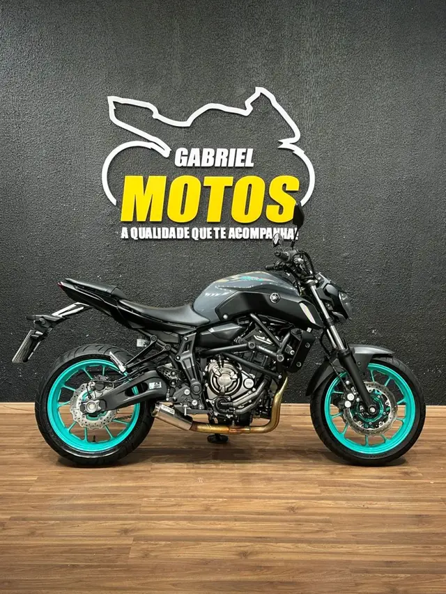 Moto Yamaha MT-07 2024 ABS