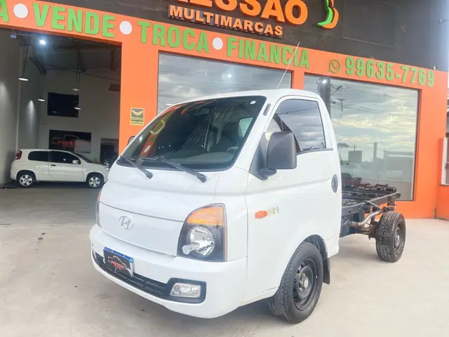 Carro Hyundai HR 2019 2.5 CRDi Longo sem Cacamba