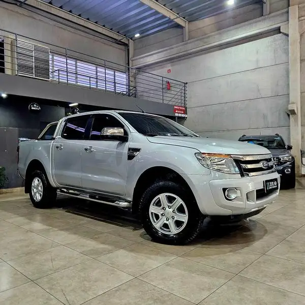 Carro Ford Ranger Cabine Dupla 2013 Ranger 2.5 Flex 4x2 CD XLT