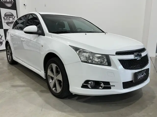 Carro Chevrolet Cruze Sport6 2014 LT 1.8 16V Ecotec (Flex)