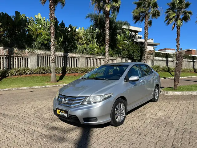 Carro Honda City 2013 LX 1.5 CVT (Flex)