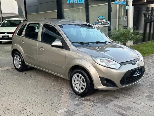 Carro Ford Fiesta Hatch 2012 1.6 (Flex)
