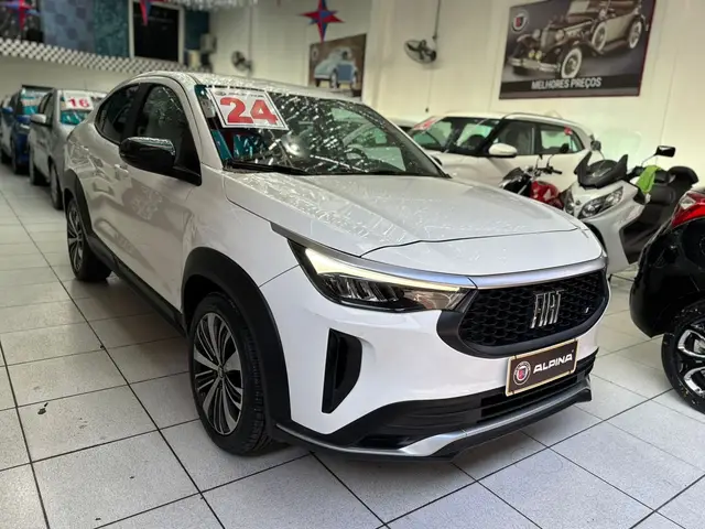 Carro Fiat Fastback 2024 Audace